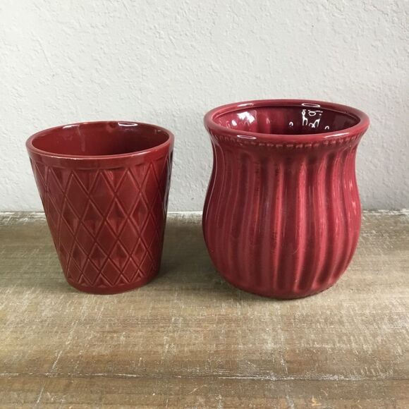 Planter bundle - two dark red planters one hobnail other geometric diamond pot - Picture 1 of 7